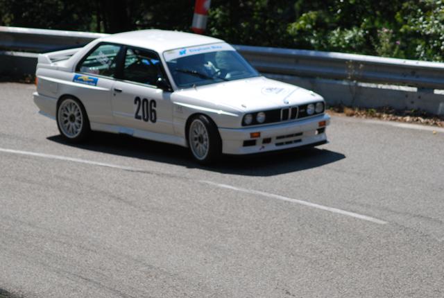 zJWq8Bl.jpg