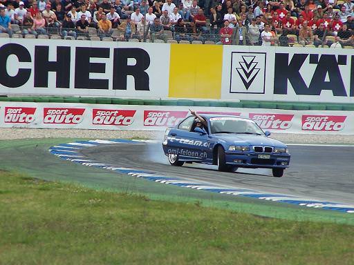 img-101211-9-hockenheim81lz.jpg