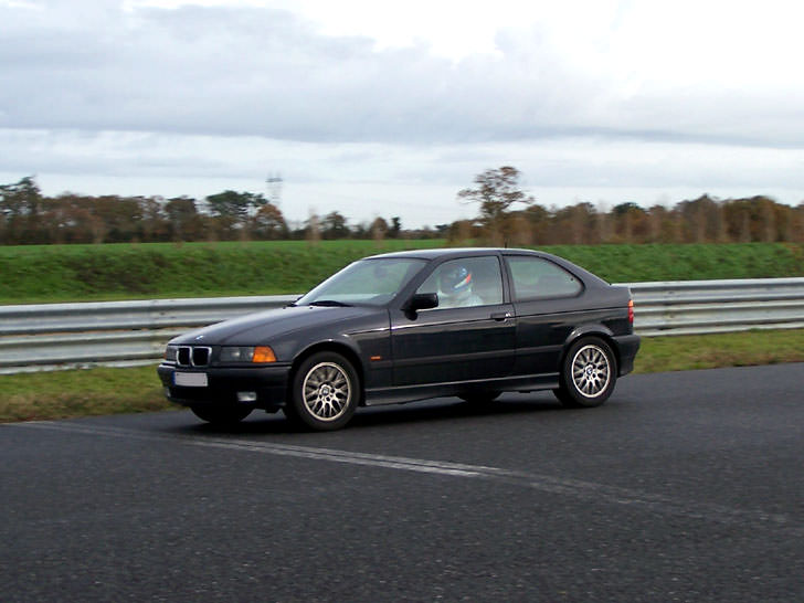 img-115320-14-1004460copievy9.jpg