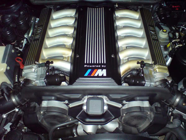img-121503-2-Alx_BMW_850CSI_20070124_2.jpg