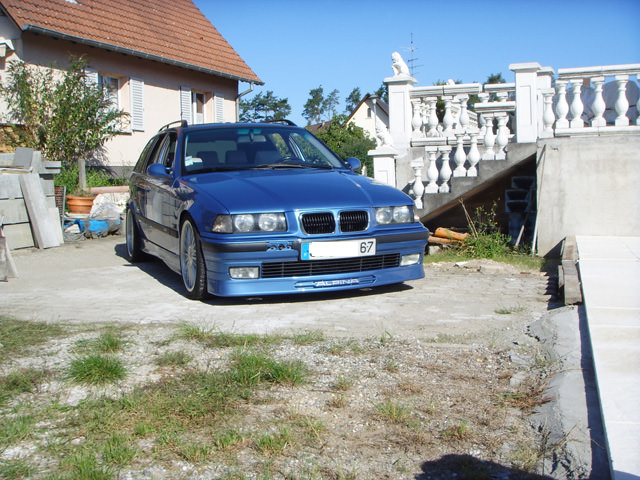 img-121804-3-bmwe36tourningalpina2gi5.jpg