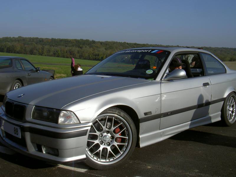 img-148326-32-pict4936ti1.jpg