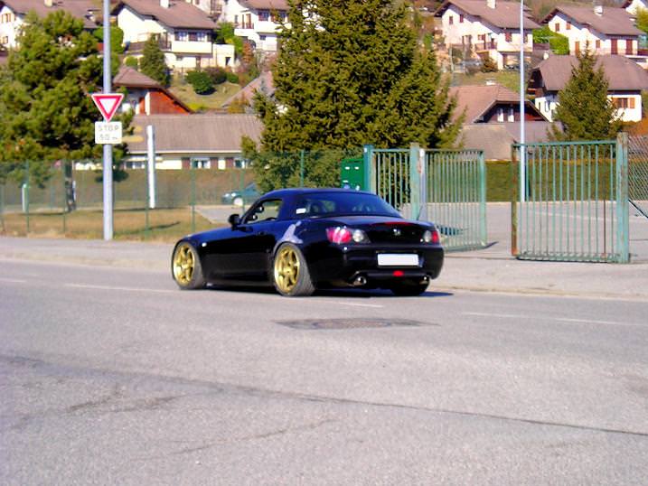 img-158337-5-copiedep1010066tp0.jpg