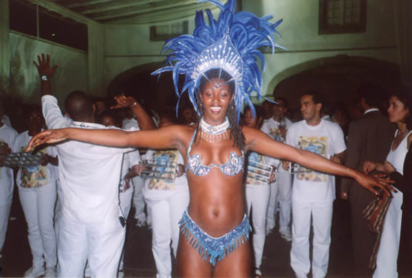 img-169869-1-r_2-172-carnaval-de-rio-1998.jpg