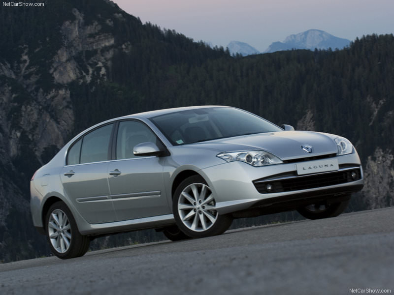 img-172088-1-Renault-Laguna_2008_800x600_wallpaper_01.jpg