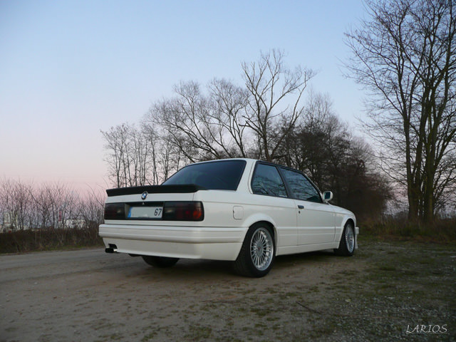 img-205146-4-325i_a13.jpg