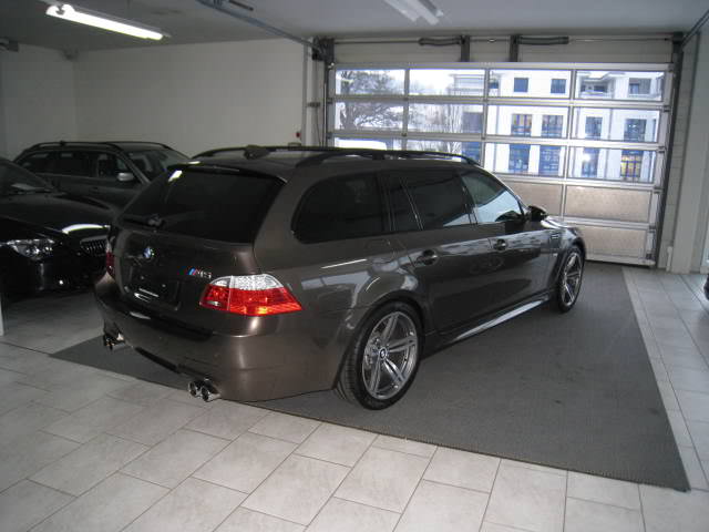 img-207325-3-bmwm5touring003oz2.jpg