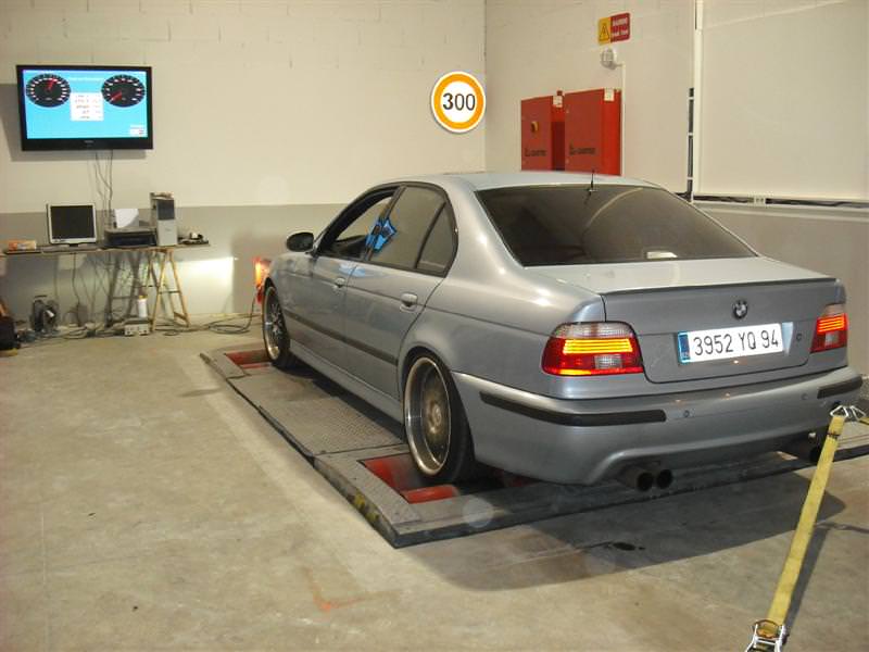 img-211706-6-jeanppmediumng6.jpg