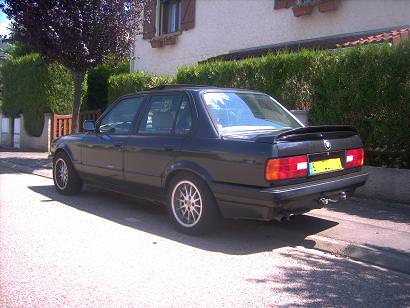 img-71166-2-bmw325ijopetit36yz.jpg