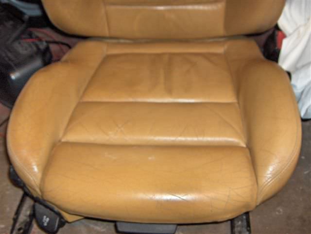 img-71695-5-dam_inside_6r4_05.jpg