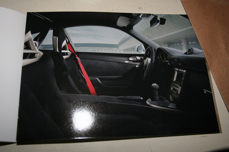 img-94024-3-gt3habitacle1xl.jpg