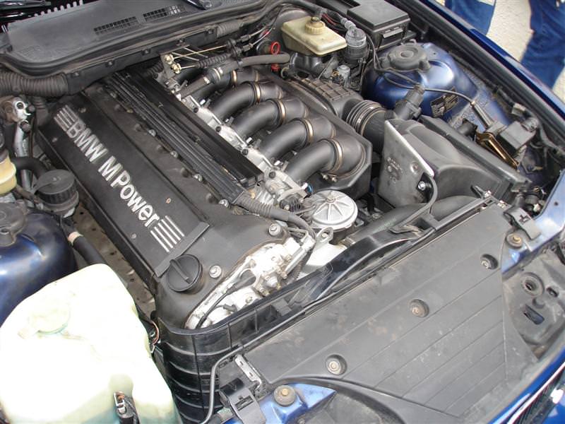 img-96831-2-voiture006medium0ln.jpg