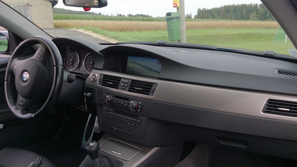 bmw-335i-dsc_1136-copier-big.jpg