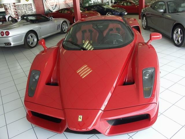 img-22446-14-Ferrari_14.jpg