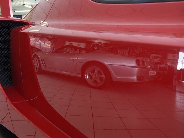 img-22446-24-Ferrari_24.jpg