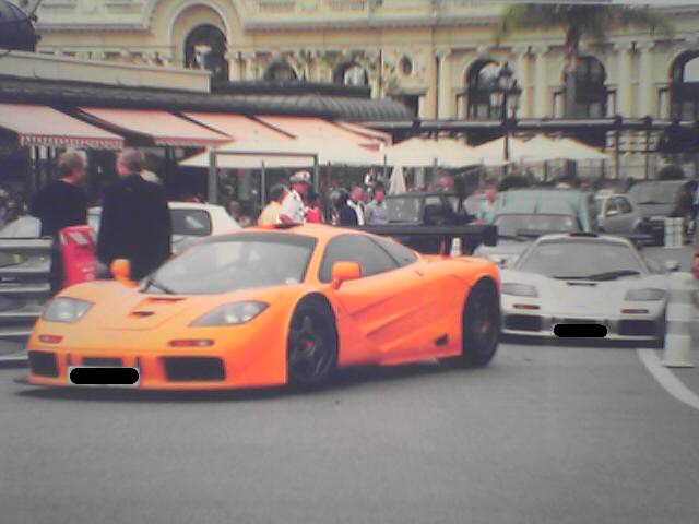 img-41600-4-mclarenf105oh.jpg