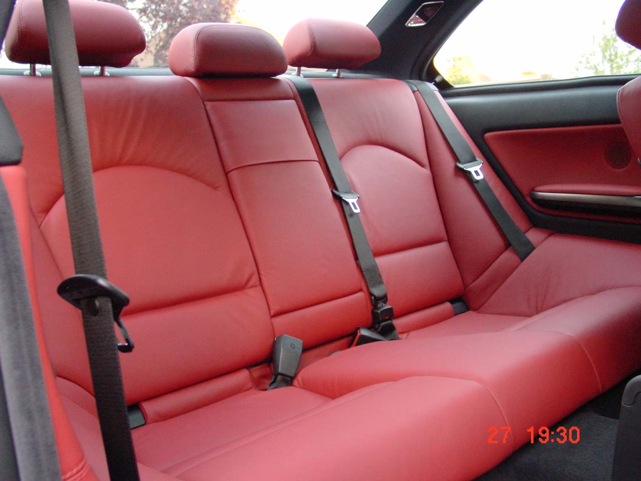 img-6535-3-irrearseats.jpg