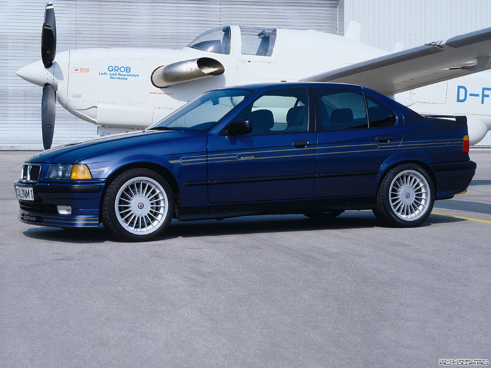 alpina-b8-01.jpg