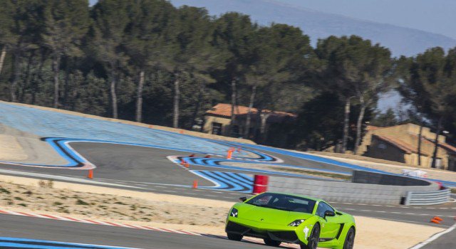 Huracan.thumb.jpeg.065670681c1d46aa640fb