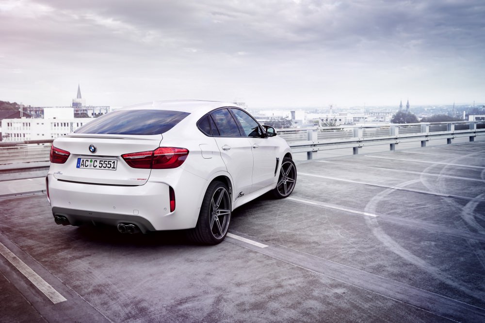 BMW X6M by AC Schnitzer stehend hinten_300.jpg