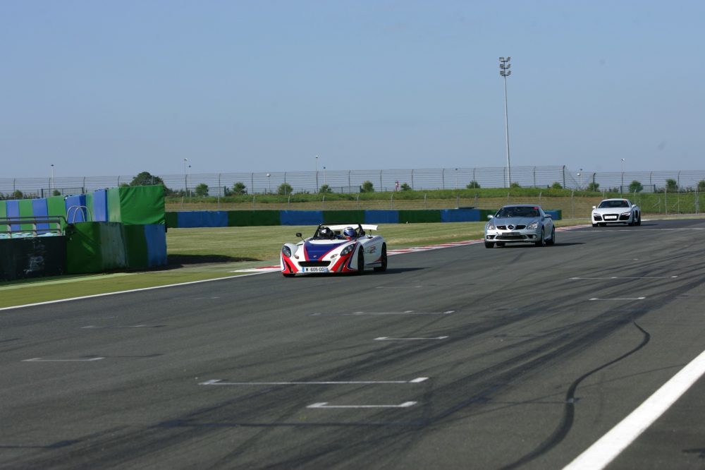 GR1Z8075.thumb.JPG.b47ce52de82160e7d1304