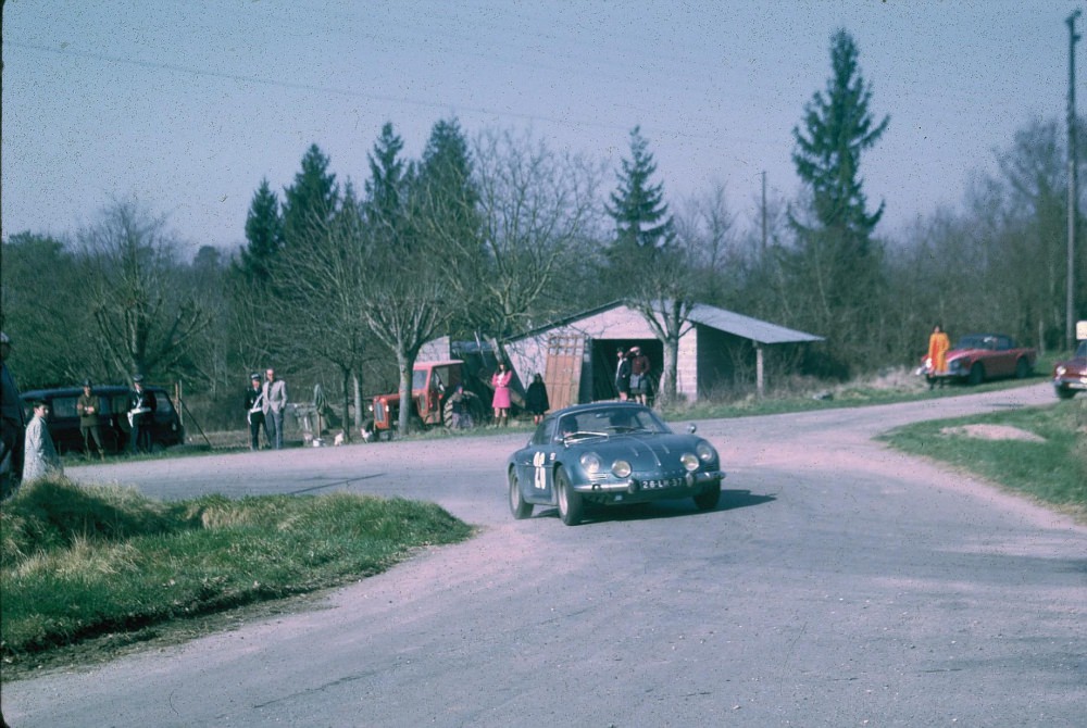 68 Rallye.JPG