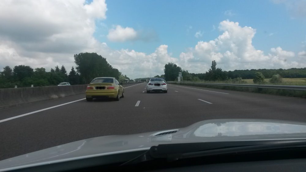 M3 E46 & M4 GTS autoroute.jpg