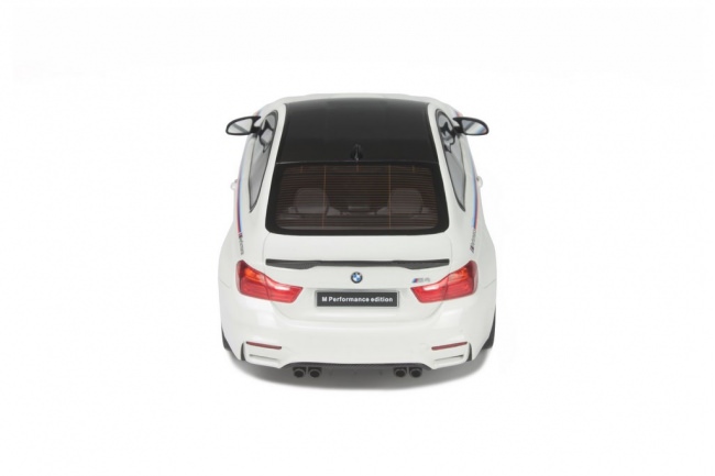 bmw-m4-pack-performance (8).jpg