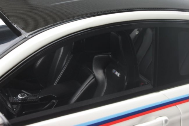 bmw-m4-pack-performance (10).jpg
