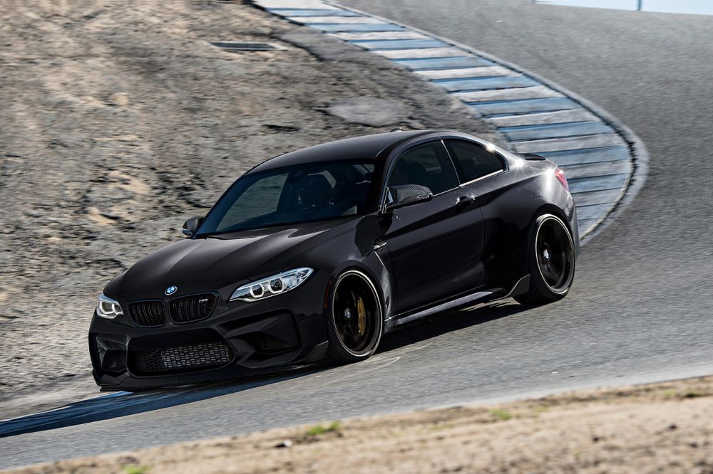M2 CSL Carbon BlackHD.jpg
