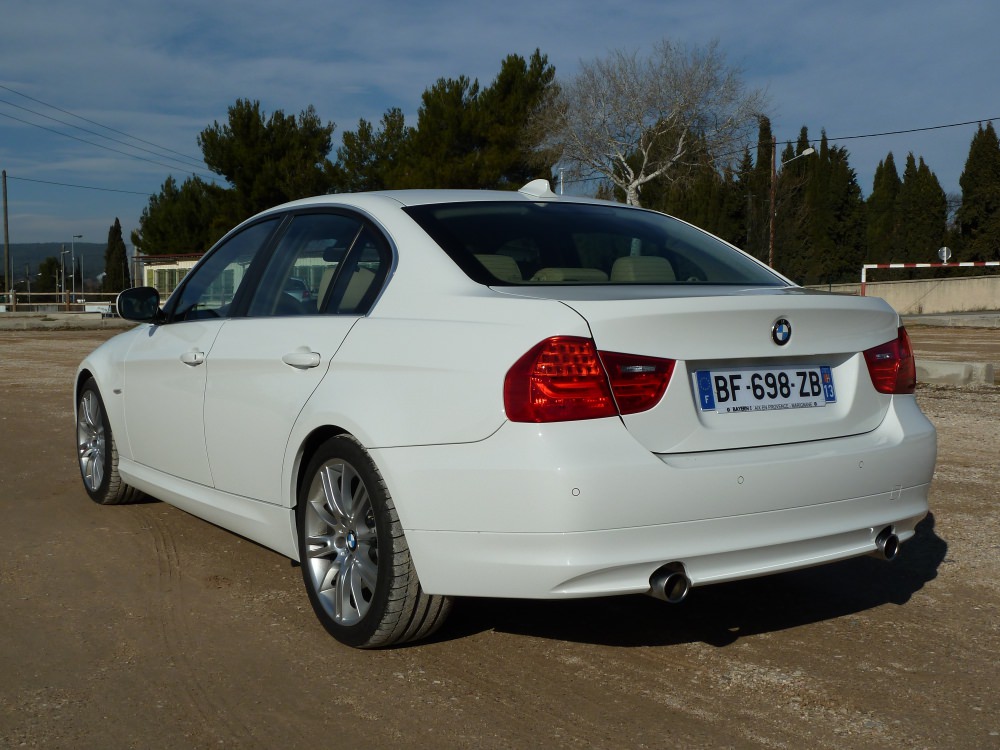 Bmw 335i (8).JPG