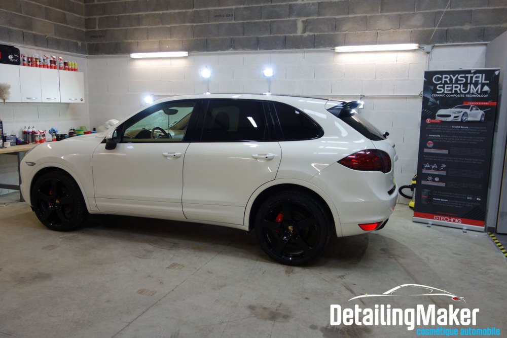 Porsche Cayenne.JPG