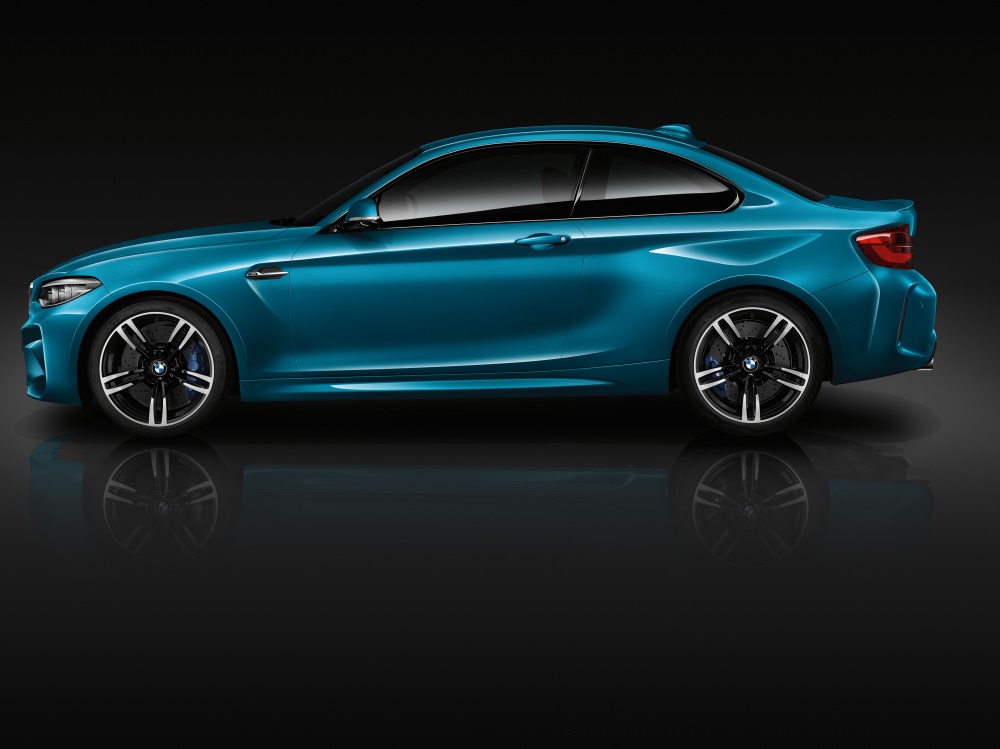 P90258810_highRes_the-new-bmw-m2-coup-.jpg