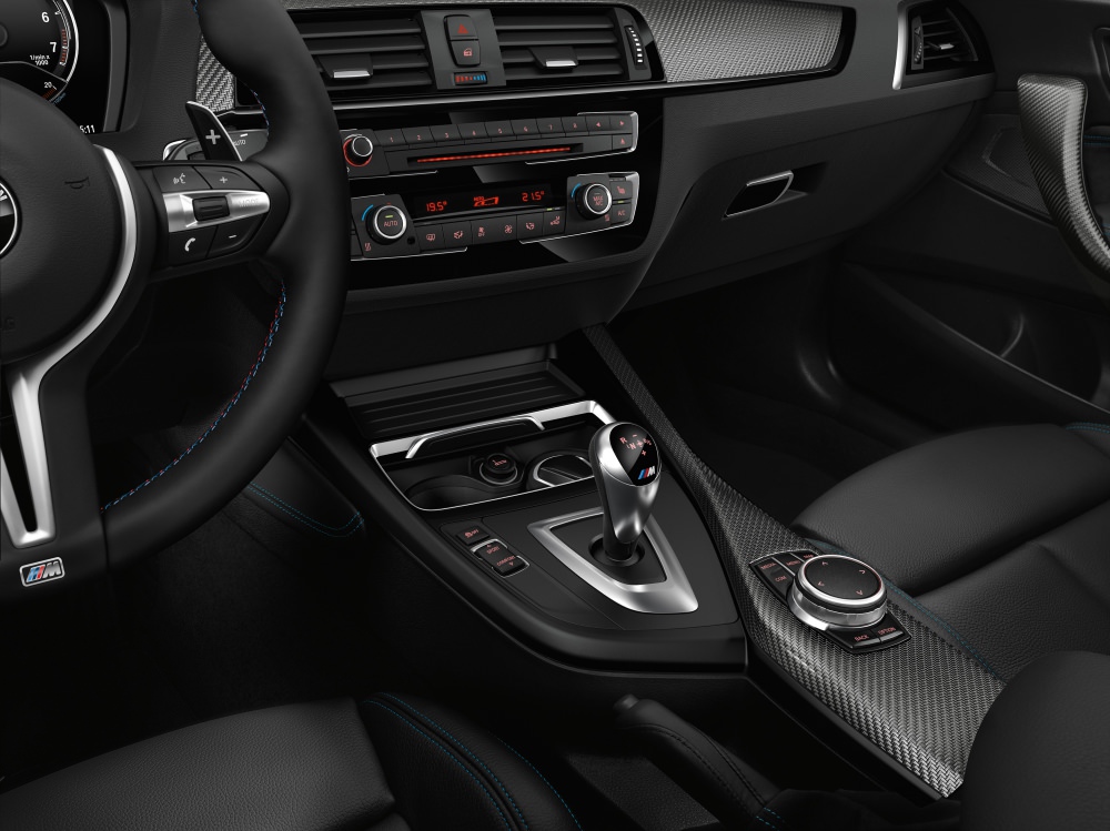 P90258812_highRes_the-new-bmw-m2-coup-.jpg
