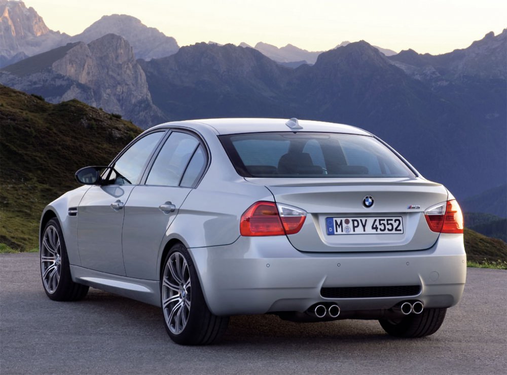 2008-BMW-M3-Sedan-19.jpg