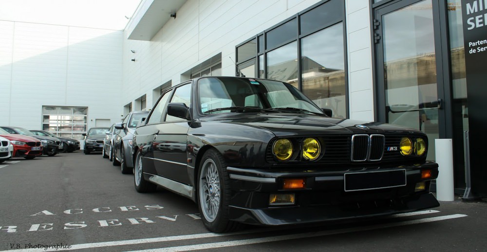 M3 e30.jpg