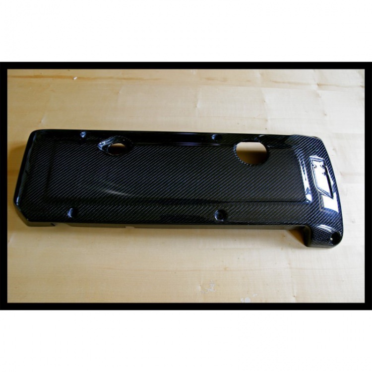 couvre-culasse-carbone-m3-e46.jpg