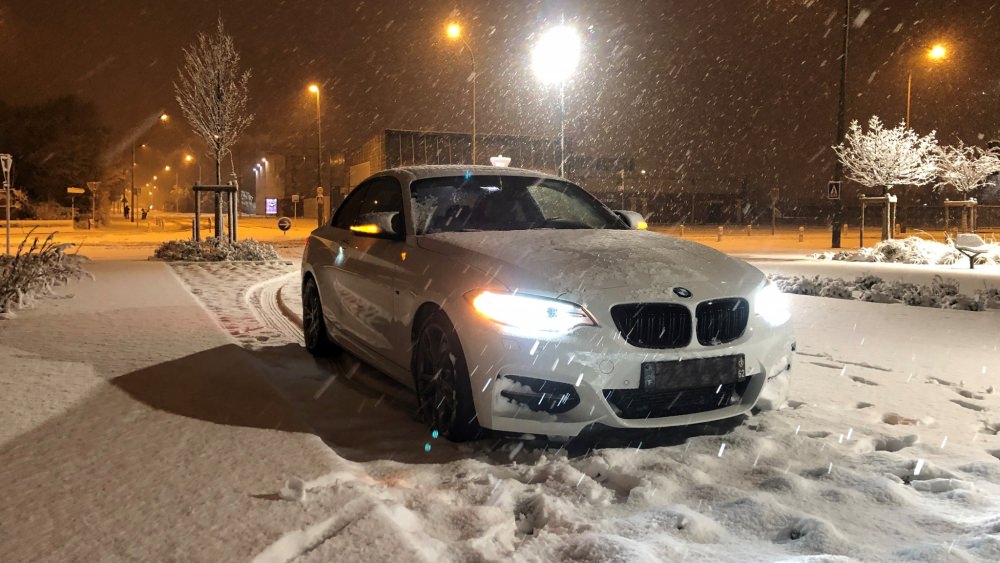 M235i SNOW.jpg