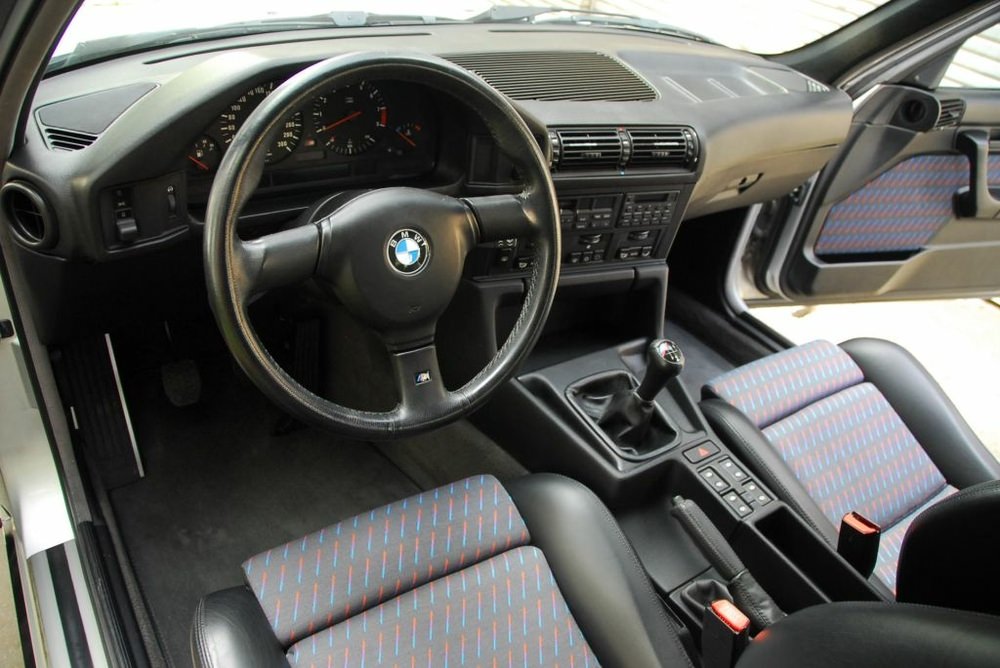 BMW-E34-M528.thumb.jpg.a6dab76e9c1b808ea1a13cfe4d12b79a.jpg