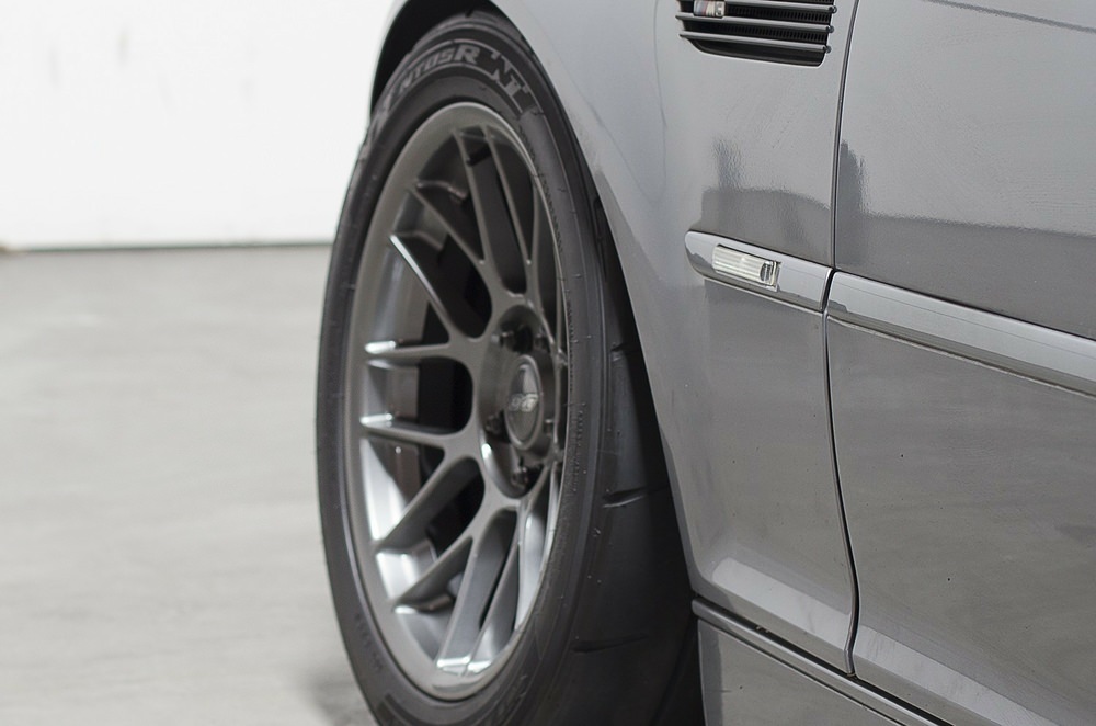 e46m3-closeup-main.jpg