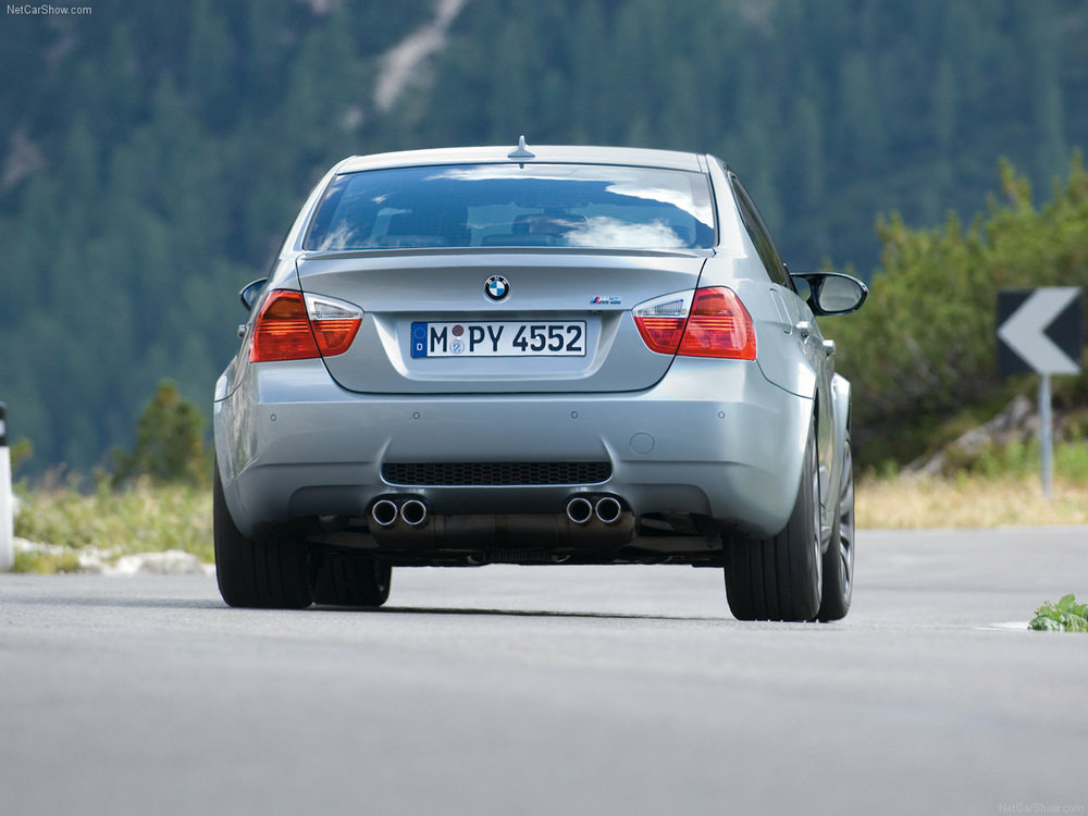 BMW-M3_Sedan-2008-1280-13.jpg
