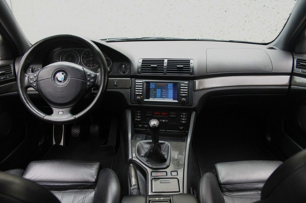 BMW-M5-e39-53.jpg