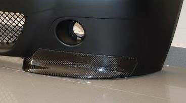 1733363530_pare-choc-avant-bmw-e46-m3-abs-avec-pointe-carbone2(2).jpg.a5cf9471b200c66ff07db979726c609d.jpg