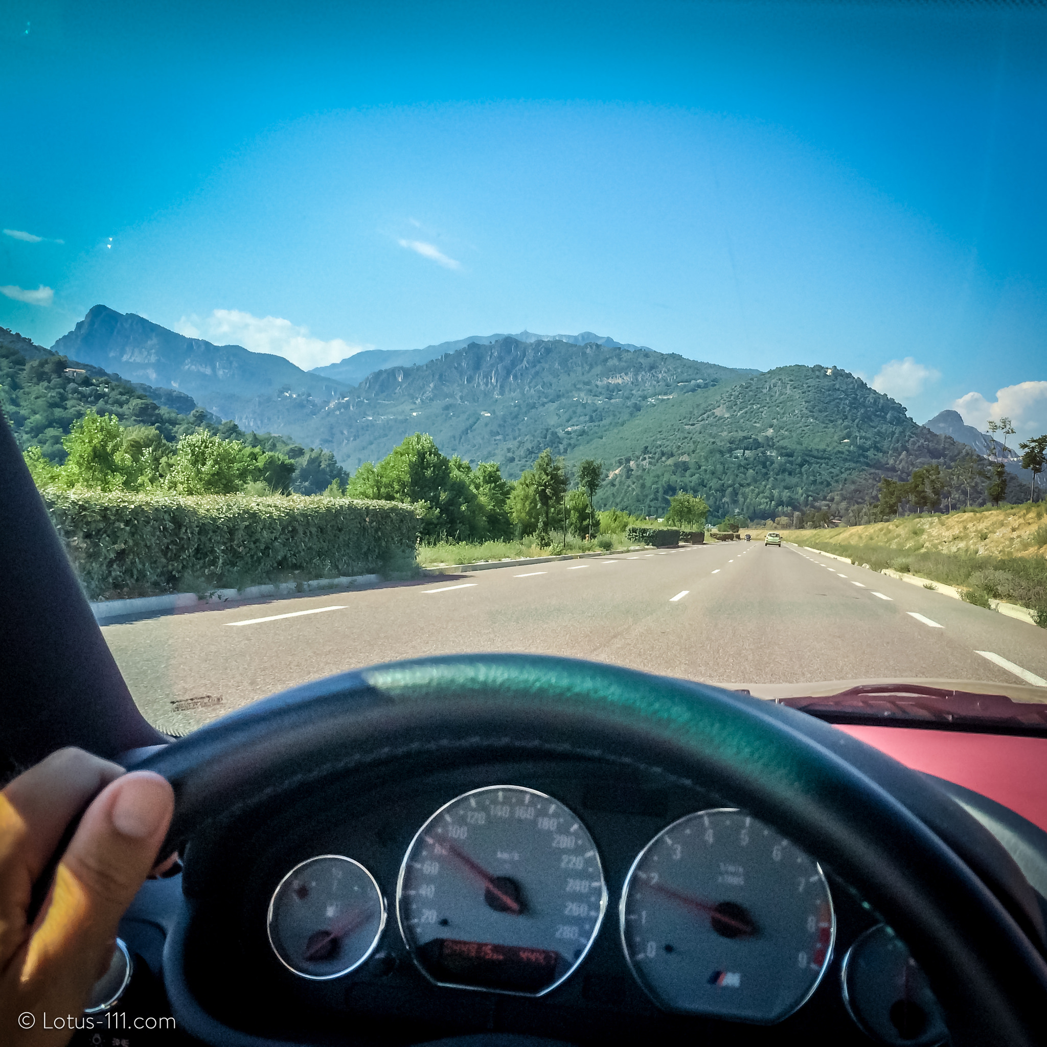 z-mountain-43.thumb.jpg.68ba8f1181f76da3ba9b79d076a8d370.jpg