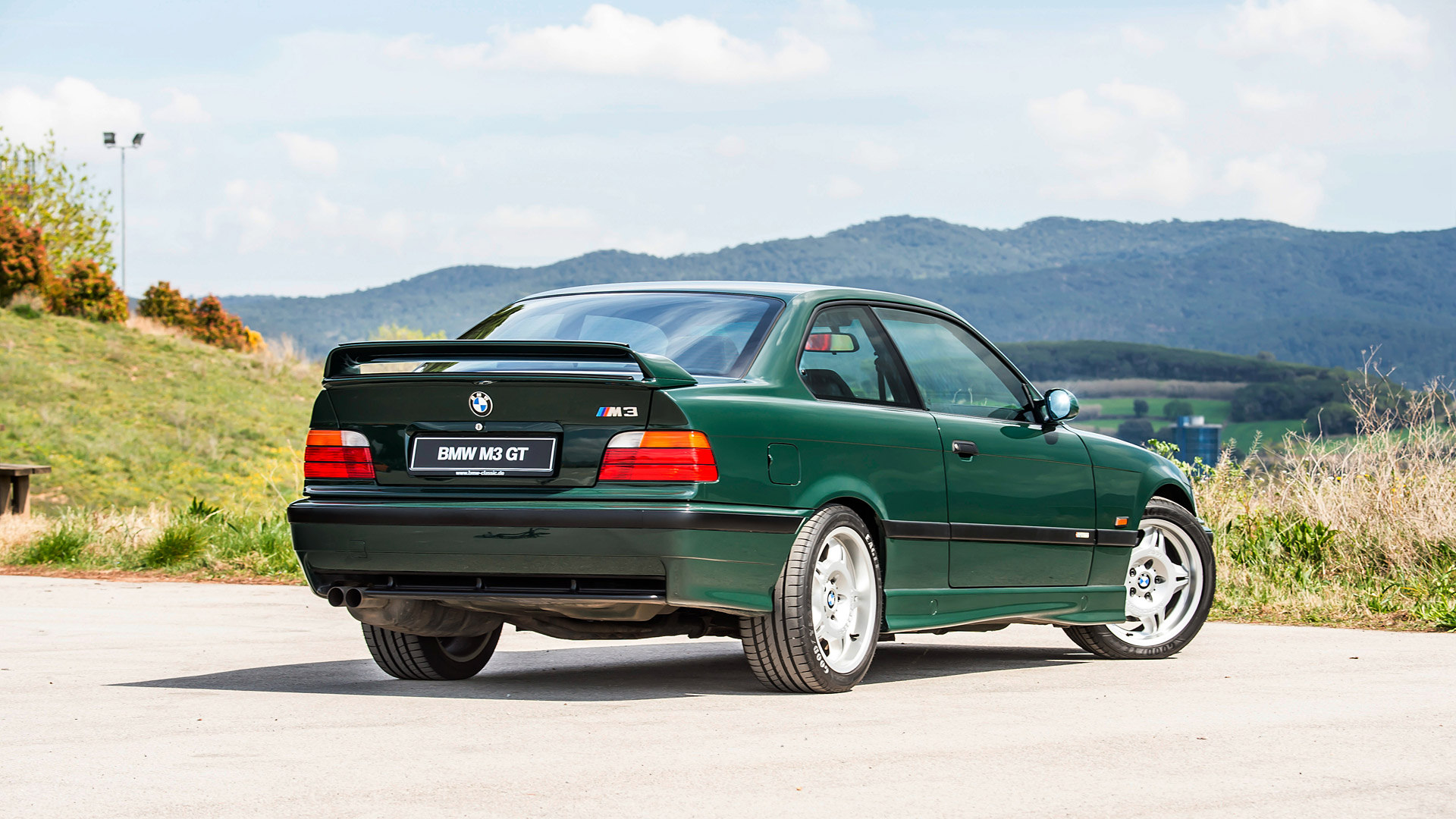 1995-BMW-M3-GT-V2-1080.jpg