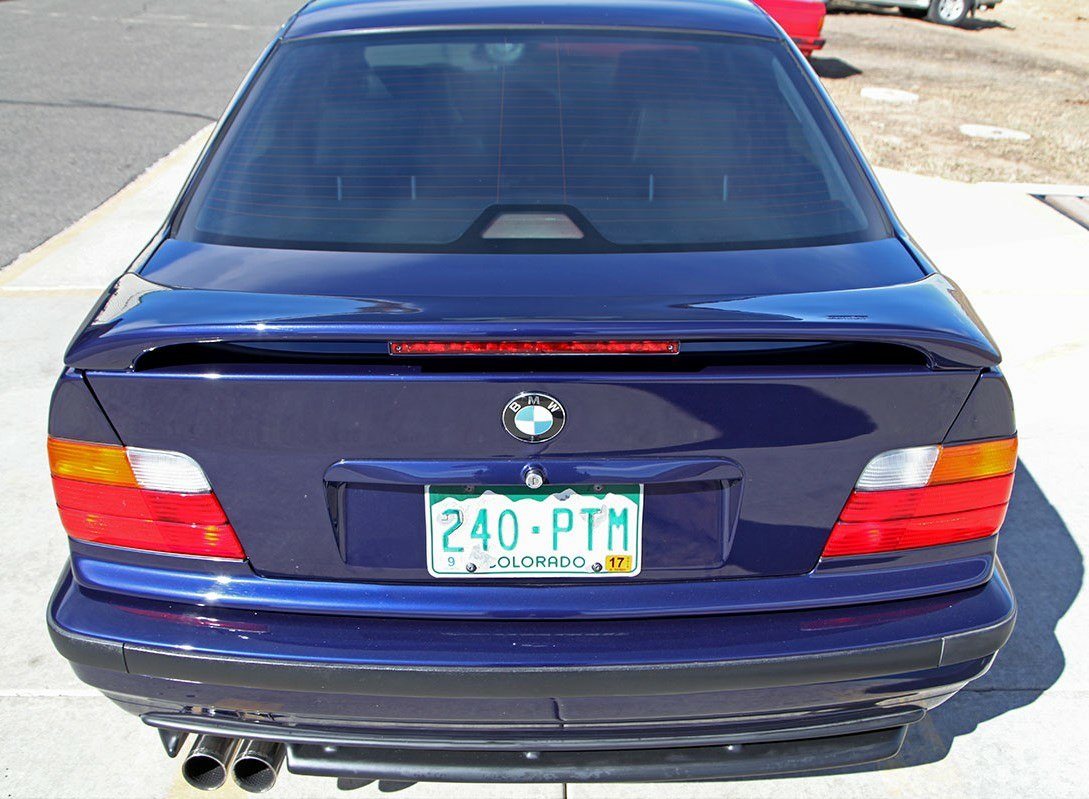 087-car.jpg