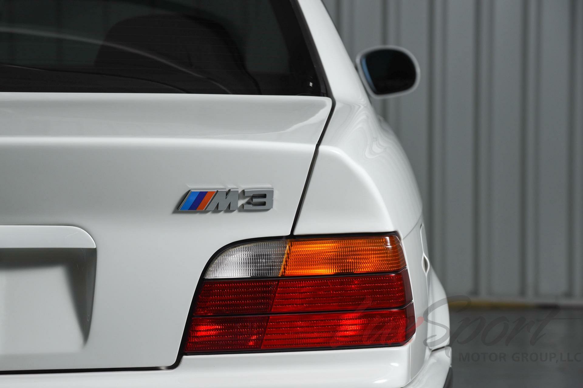 304_p20_l.jpg