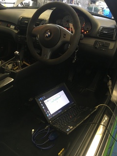 BMW-M3-CSL-From-SMG-to-Manual-13.jpg
