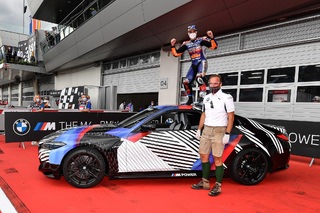 P90397293-highRes.jpg