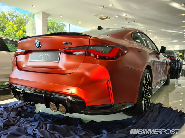 G82 M4 Frozen Orange Dealership 6.jpg